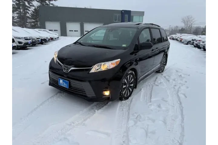 $21999 : 2019 Sienna image 2