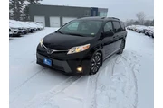 $21999 : 2019 Sienna thumbnail