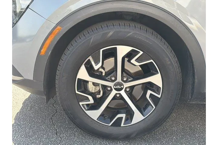 $20005 : Kia Sportage 2023 EX 4dr SUV image 9