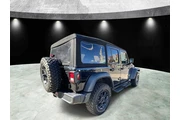$23985 : Jeep Wrangler 2023 4x4 Willy thumbnail