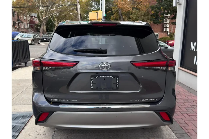 $35895 : Toyota Highlander 2022 AWD P image 4
