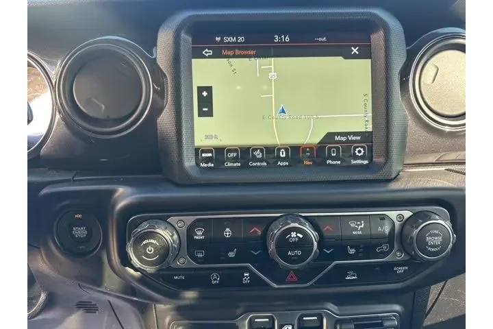 Jeep Wrangler Unlimited 2021 image 9