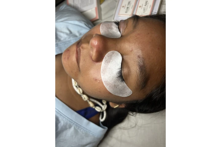 Royal Skin Care Massage image 8