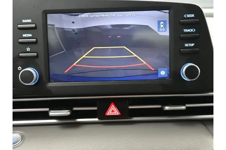 $18250 : Hyundai ELANTRA 2023 SEL 4dr image 6