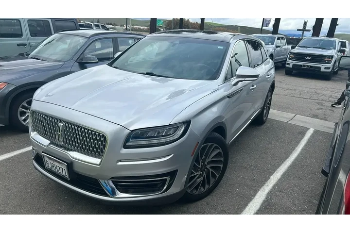 $21995 : Lincoln Nautilus 2019 Reserv image 1