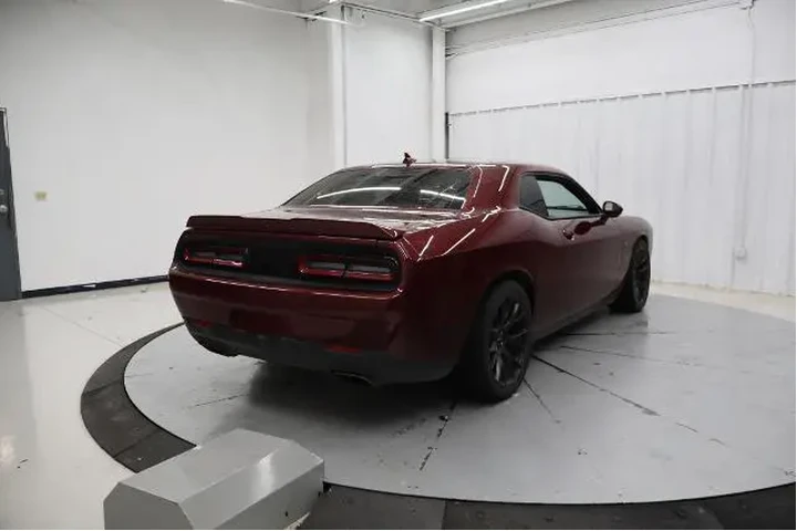 $30995 : Dodge Challenger 2022 R/T 2d image 4