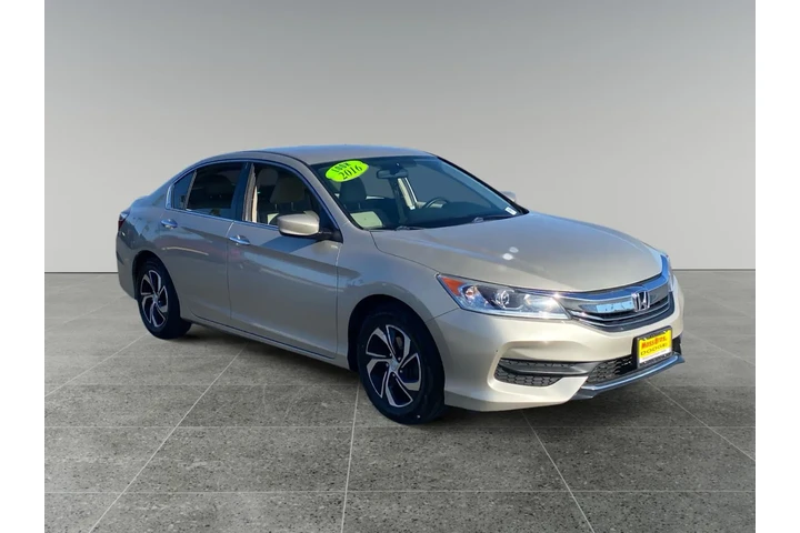 $21762 : Honda Accord 2016 LX 4dr Sed image 7
