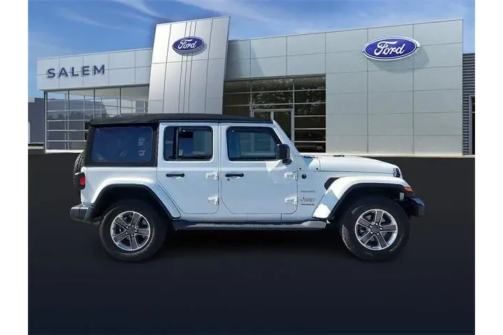 $30978 : Jeep Wrangler Unlimited 2021 image 2