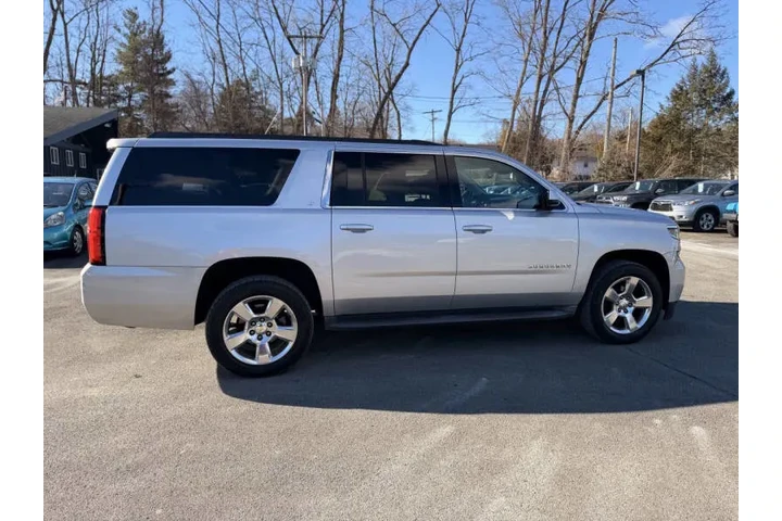 $15995 : 2015 Suburban LT image 8