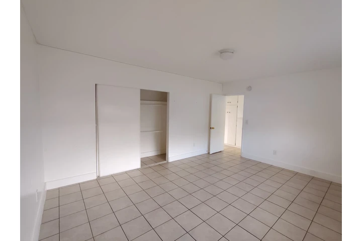 $1600 : APT DE 1 REC EN N. HOLLYWOOD image 8