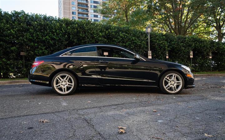 $15000 : 2011 MERCEDES-BENZ E-CLASS image 3