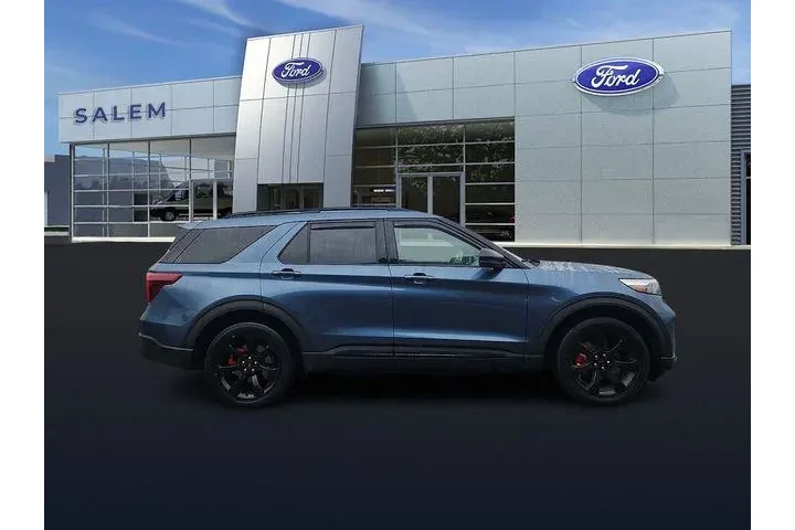 $27990 : Ford Explorer 2020 AWD ST 4d image 2
