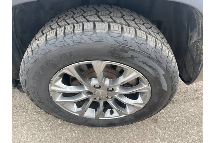 $17990 : 2019 Cherokee Latitude Plus image 10