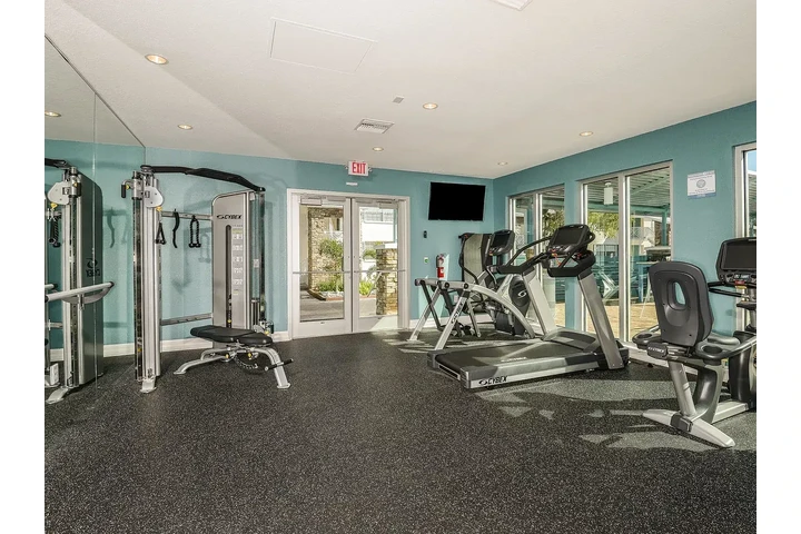 $1000 : 1 bd 1 ba image 6