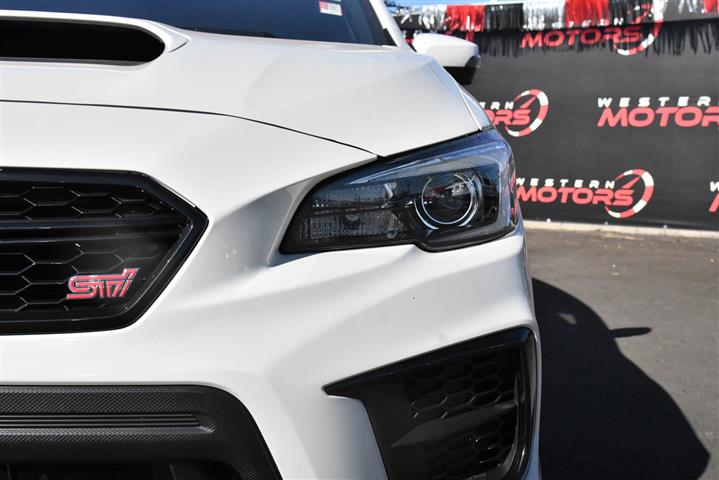 $39988 : WRX STI image 9