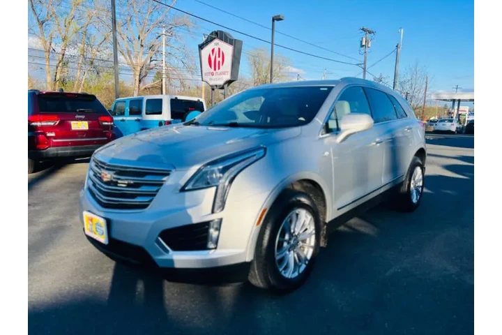 $15995 : 2019 XT5 image 2