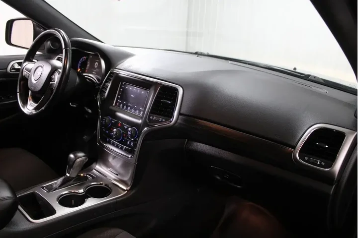 $19996 : Jeep Grand Cherokee 2020 4x4 image 5