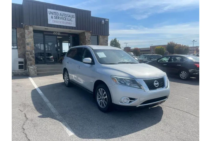 $7450 : 2013 Pathfinder S image 9