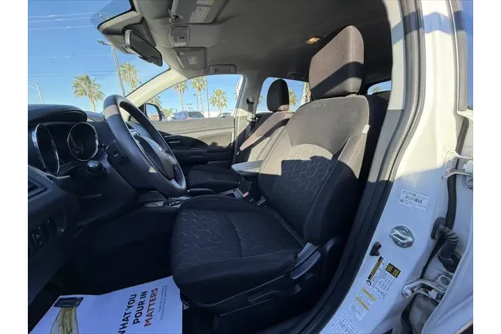 $16499 : Mitsubishi Outlander Sport 2 image 6