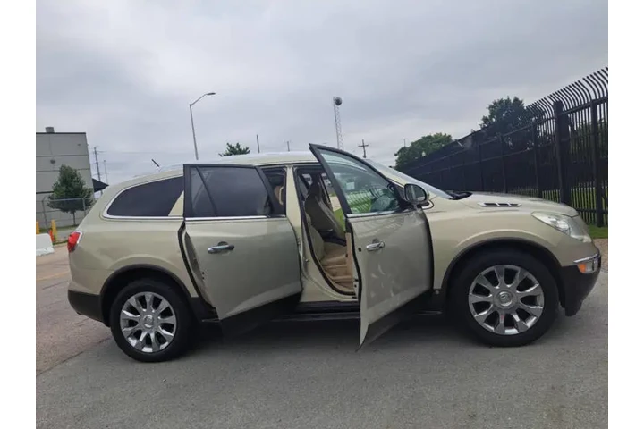 $7499 : 2011 Enclave CX image 5