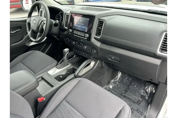 $36995 : Nissan Frontier 2024 4x4 PRO image 9