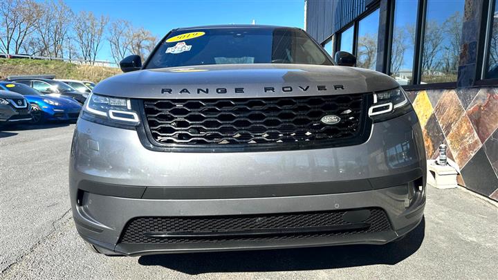 $25998 : 2019 Land Rover Range Rover V image 2