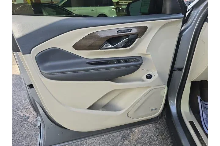 $29999 : GMC Terrain 2024 AWD Denali image 5