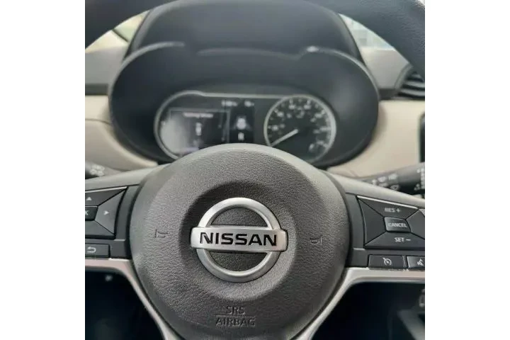 2021 NISSAN VERSA2021 NISSAN image 8