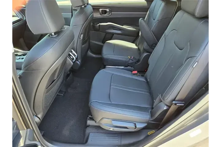 $32988 : Kia Sorento Hybrid 2025 EX 4 image 7