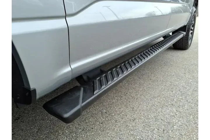 $39963 : Ford F-150 2023 4x4 Lariat 4 image 9