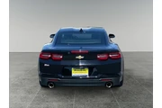 $33302 : Chevrolet Camaro 2023 LT 2dr thumbnail