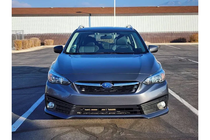 $14600 : 2021 Impreza Premium image 4