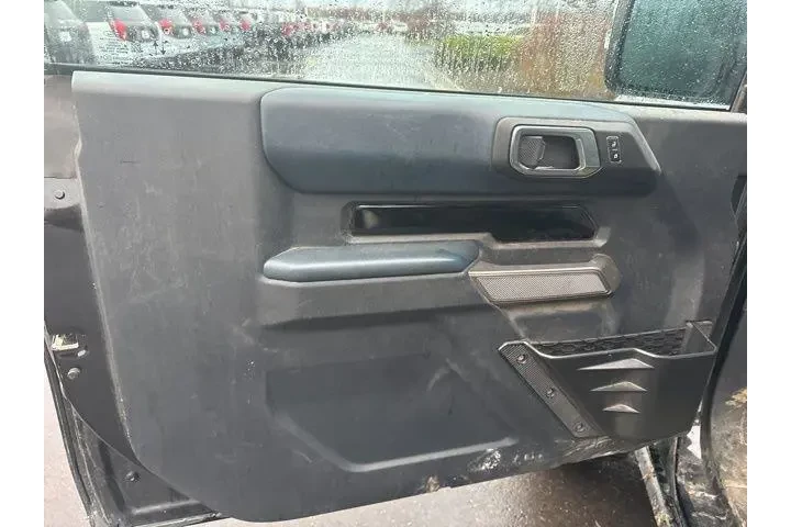 $32000 : Ford Bronco 2023 4x4 Base Ad image 5