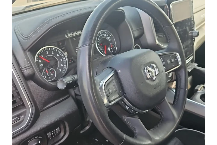 $38000 : Ram 1500 2025 4x4 Laramie 4d image 2