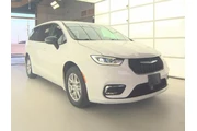 $25493 : Chrysler Pacifica 2024 Touri thumbnail