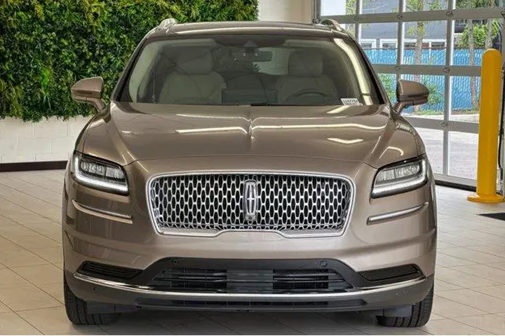 $32031 : Lincoln Nautilus 2021 AWD Re image 9