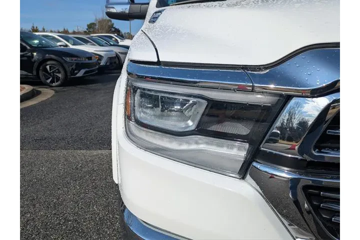 $34999 : Ram 1500 2022 4x4 Laramie 4d image 10