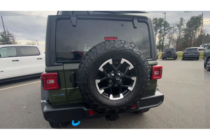 $35960 : Jeep Wrangler 2024 4x4 Rubic image 9