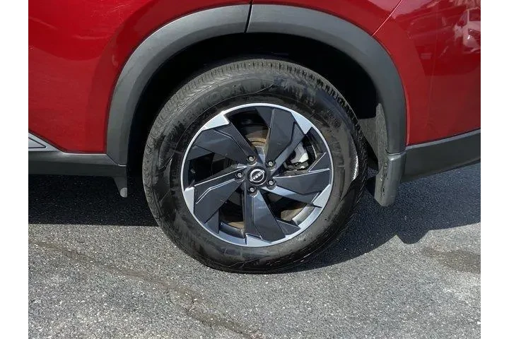 $20487 : Nissan Rogue 2025 AWD SV 4dr image 9