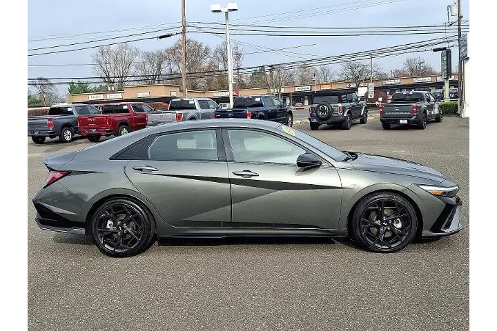 $22749 : Hyundai ELANTRA 2024 N Line image 7