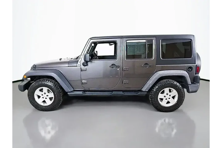 $17449 : Jeep Wrangler JK Unlimited 2 image 8