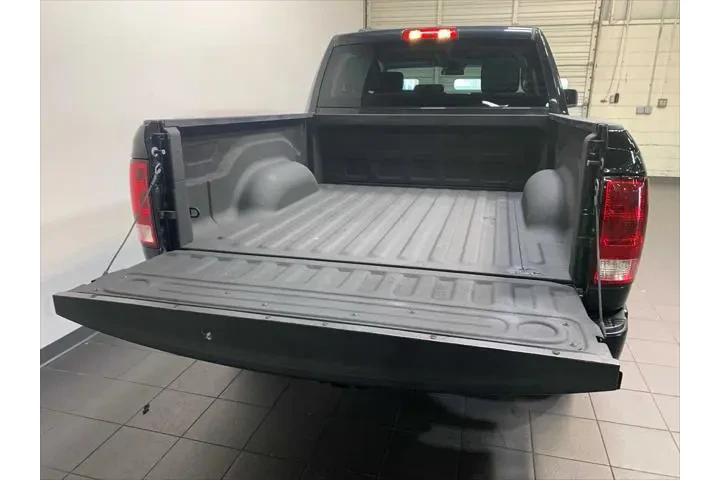 $24789 : Ram 1500 2018 4x2 Tradesman image 10