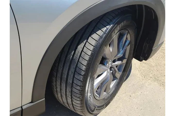 $23715 : Mazda CX-9 2023 AWD Touring image 8