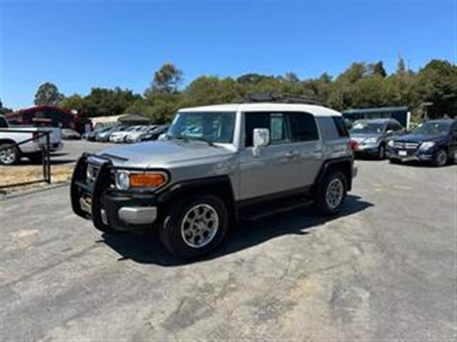 $19995 : 2011 TOYOTA FJ CRUISER image 1