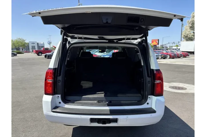 $27995 : 2019 Suburban LT image 9