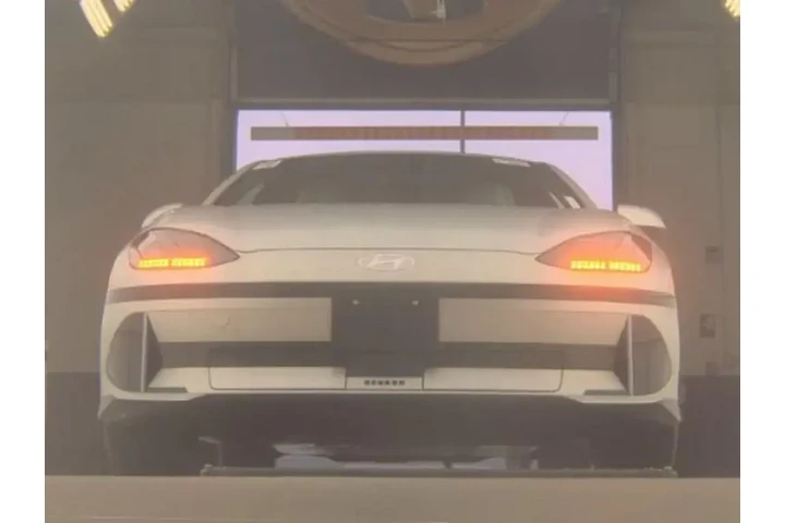 $22893 : Hyundai IONIQ 6 2024 AWD SEL image 3