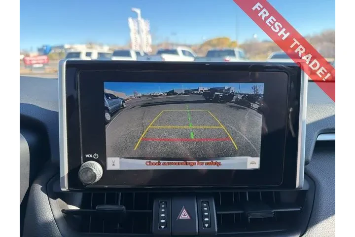 $31007 : Toyota RAV4 2023 AWD Adventu image 8