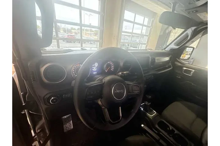 $25992 : Jeep Wrangler 2020 4x4 Willy image 9