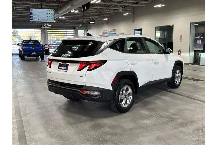 $24113 : Hyundai TUCSON 2023 AWD SE 4 image 7