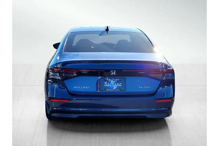 $27815 : Honda Accord 2025 SE 4dr Sed image 7